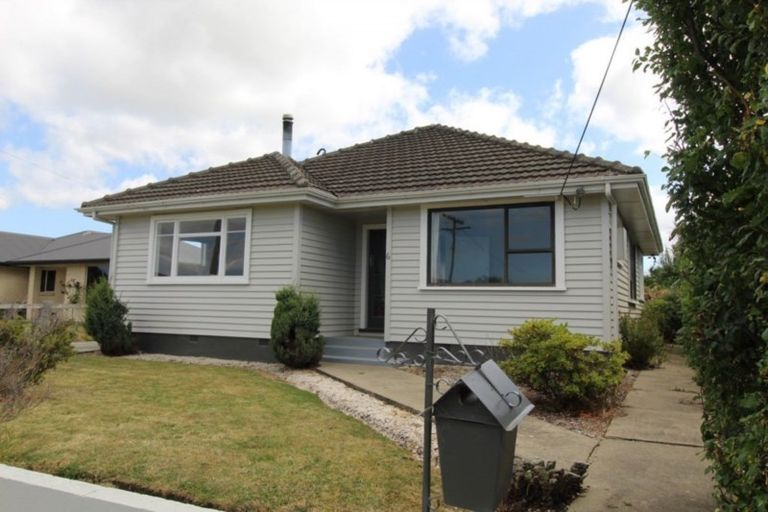 Photo of property in 6 Studholme Street, Waimate, 7924
