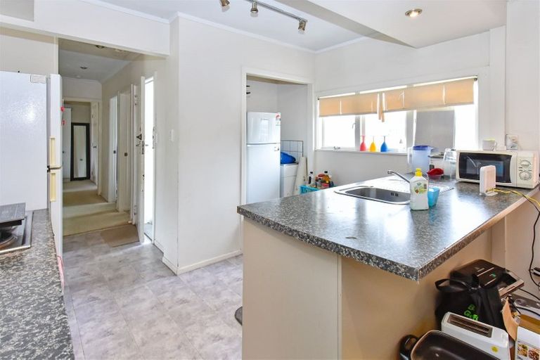 Photo of property in 2/13 Tennessee Avenue, Mangere East, Auckland, 2024