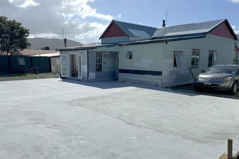 Photo of property in 72 Packers Quay, Blaketown, Greymouth, 7805