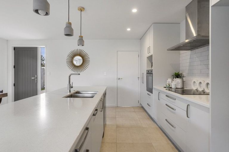 Photo of property in 79 Te Wharo Drive, Papamoa, 3118