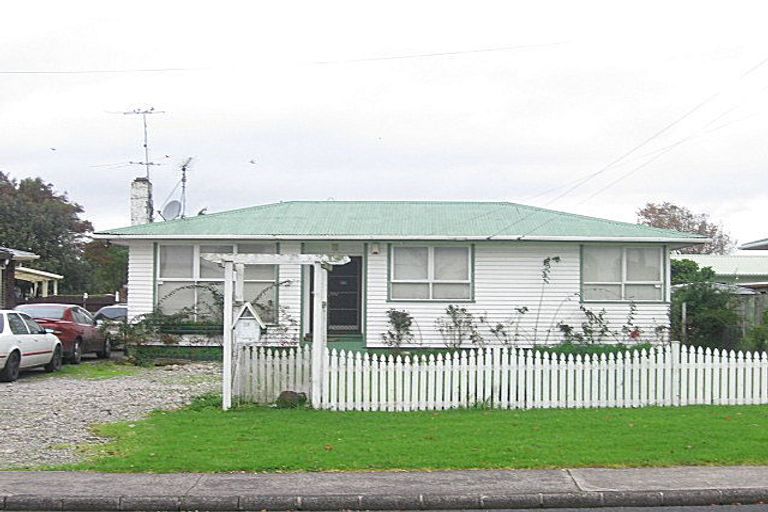 Photo of property in 25 Pembroke Street, Papatoetoe, Auckland, 2025