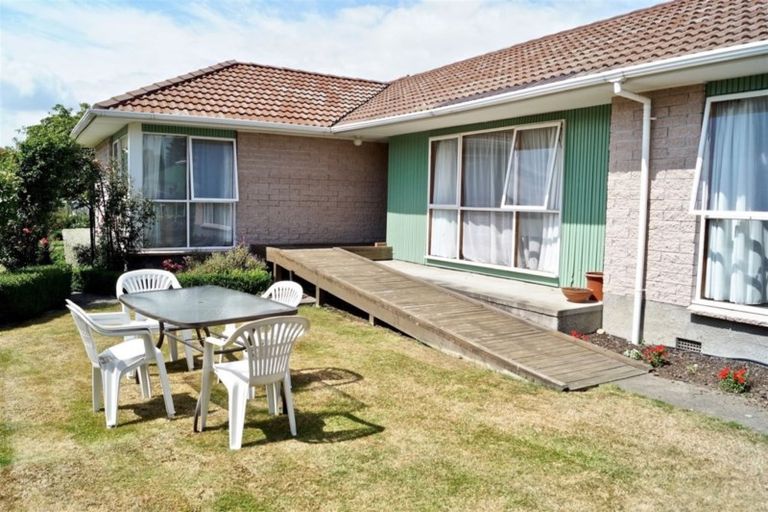 Photo of property in 21 Montrose Avenue, Culverden, 7392