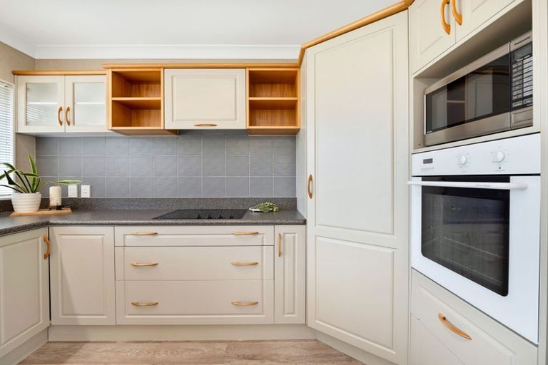 Photo of property in 4 Merlin Close, Huntington, Hamilton, 3210