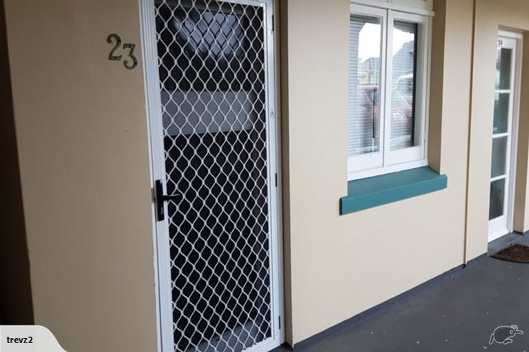 Photo of property in Devonport Apartments, 23/127 Saint Aubyn Street, New Plymouth, 4310
