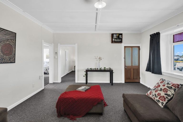 Photo of property in 6 Harper Street, Gonville, Whanganui, 4501