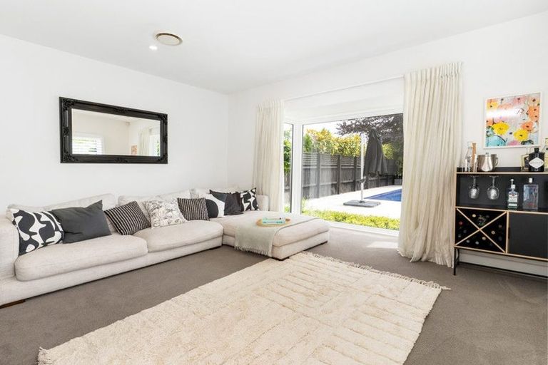 Photo of property in 33 Clifford Avenue, Merivale, Christchurch, 8014