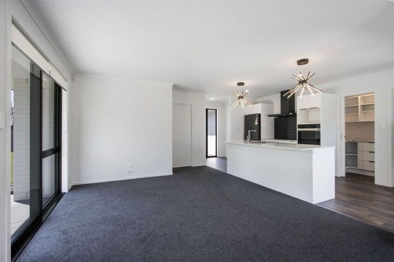 Photo of property in 9 Mural Drive, Katikati, 3129