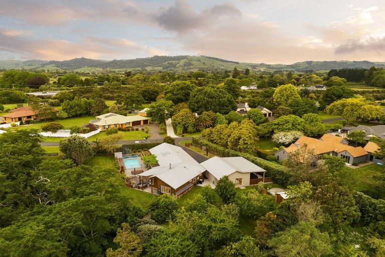 Photo of property in 150 Athlone Drive, Cambridge, 3434