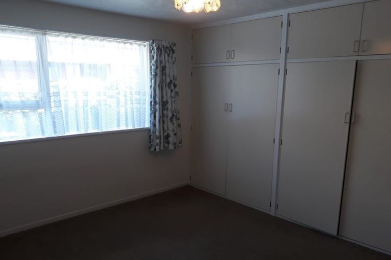 Photo of property in 1/9 Siska Place, Upper Riccarton, Christchurch, 8041