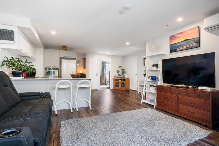 Photo of property in 104/25 Bute Road, Browns Bay, Auckland, 0630