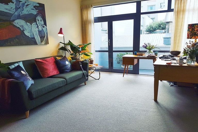 Photo of property in The Peak Apartments, 403/170 Taranaki Street, Te Aro, Wellington, 6011