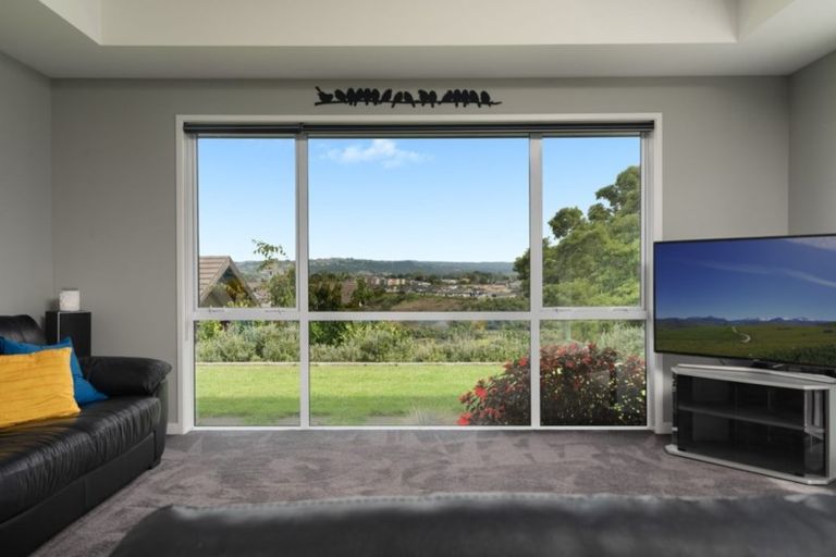Photo of property in 12 Sereno Vista, Bellevue, Tauranga, 3110