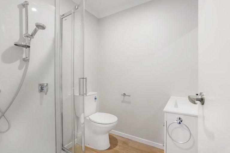 Photo of property in 2/125b Metcalfe Road, Ranui, Auckland, 0612