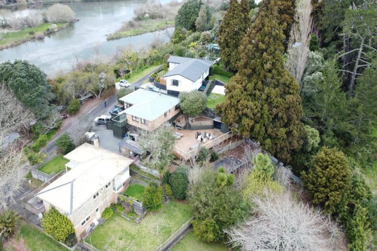 Photo of property in 128 Riverview Road, Huntly, 3700