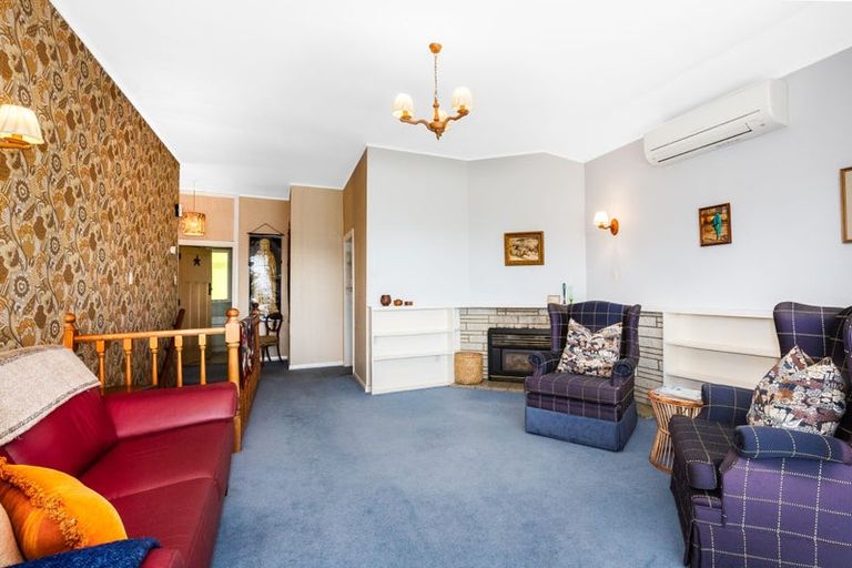 Photo of property in 24 Mahoe Street, Eastbourne, Lower Hutt, 5013