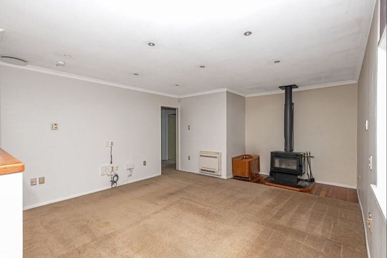 Photo of property in 8 Bradford Place, Awapuni, Palmerston North, 4412