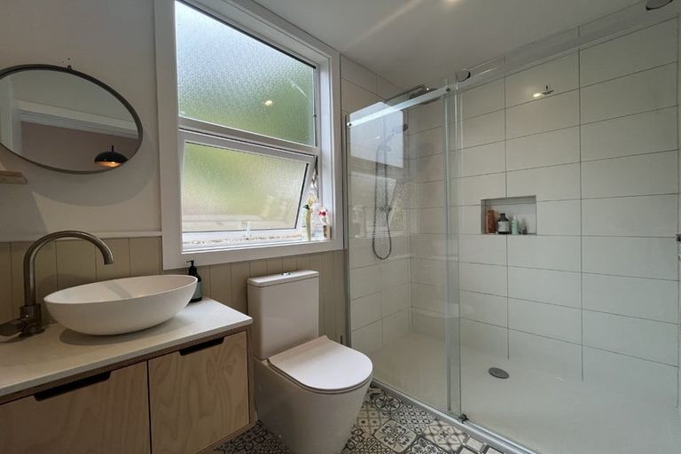 Photo of property in 143 Houghton Bay Road, Houghton Bay, Wellington, 6023