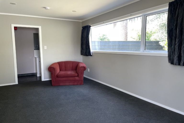 Photo of property in 43 Millar Street, Terrace End, Palmerston North, 4410
