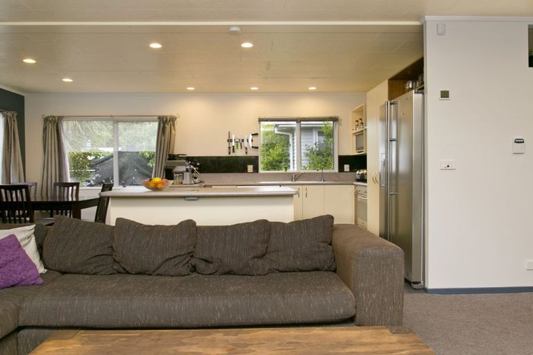 Photo of property in 2/14 Tawa Street, Hilltop, Taupo, 3330