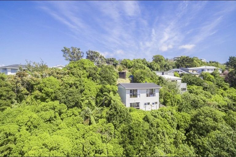 Photo of property in 4f Banksia Grove, Maungaraki, Lower Hutt, 5010