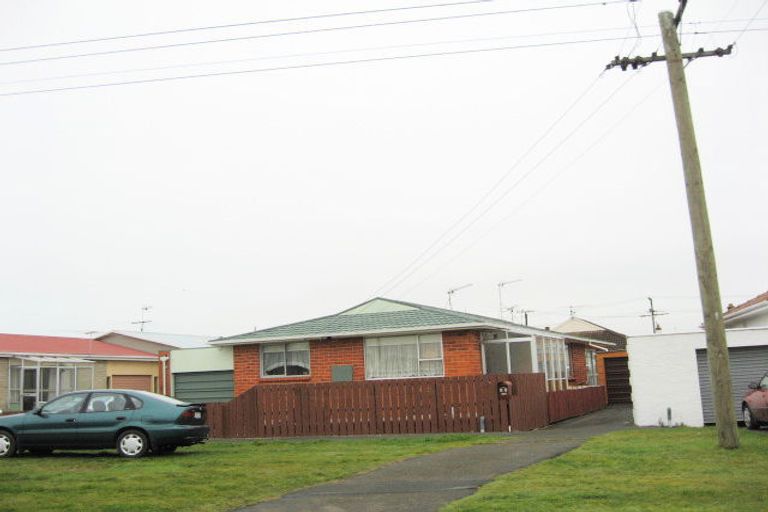 Photo of property in 14 Royal Crescent, Saint Kilda, Dunedin, 9012