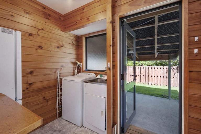 Photo of property in 1 Lakemere Way, Kinloch, Taupo, 3377