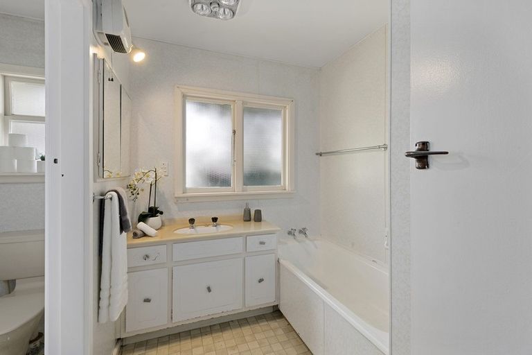 Photo of property in 273 Waimairi Road, Ilam, Christchurch, 8041