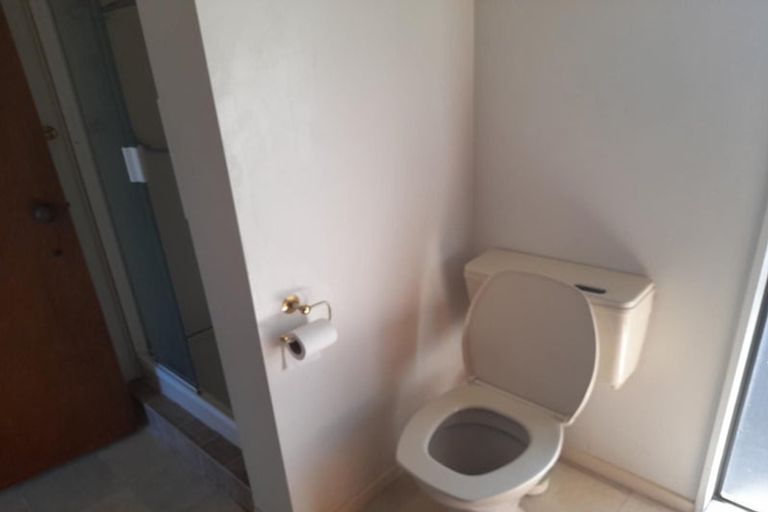 Photo of property in 4/117 Bucklands Beach Road, Bucklands Beach, Auckland, 2012