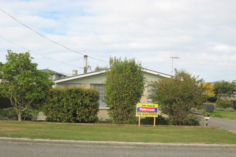 Photo of property in 44 Gordon Street, Weston, Oamaru, 9401