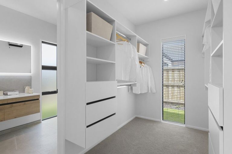 Photo of property in 15 Perehia Mews, Marshland, Christchurch, 8083