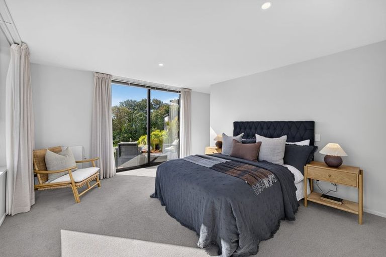 Photo of property in 74 Glenstrae Road, Redcliffs, Christchurch, 8081