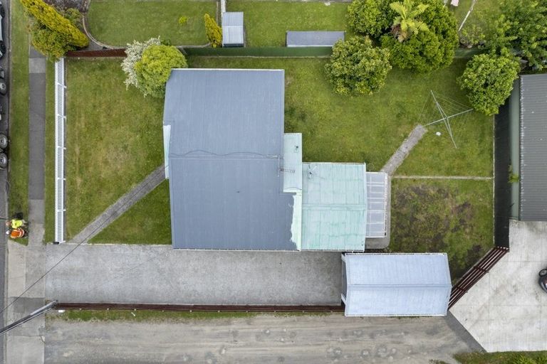 Photo of property in 22 Mako Mako Road, Levin, 5510