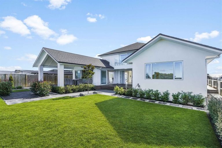 Photo of property in 13 Batten Drive, Flagstaff, Hamilton, 3210