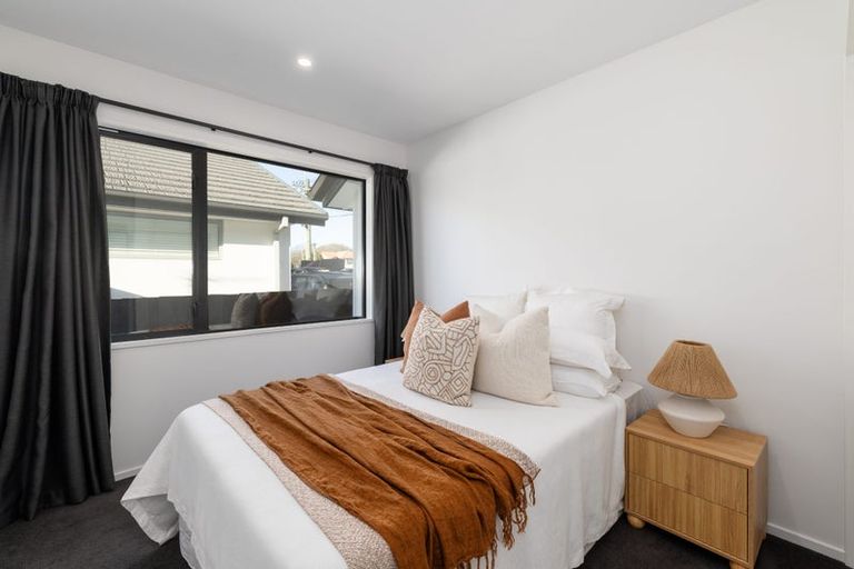 Photo of property in 257a Edgeware Road, Edgeware, Christchurch, 8013