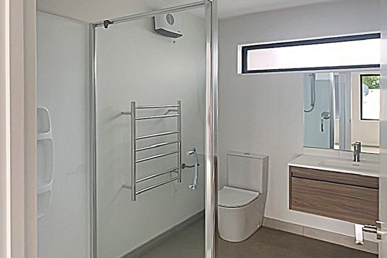 Photo of property in 1/21 Glasgow Street, Phillipstown, Christchurch, 8011