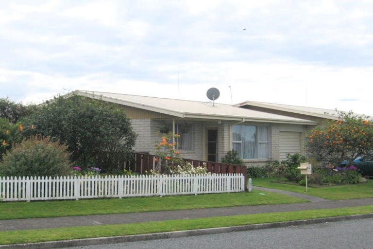 Photo of property in 63 Ridge Street, Otumoetai, Tauranga, 3110