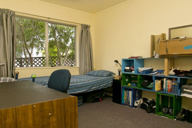 Photo of property in 2/14 Tawa Street, Hilltop, Taupo, 3330