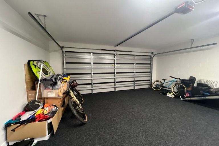 Photo of property in 47a Mcadam Drive, Jacks Point, Queenstown, 9371