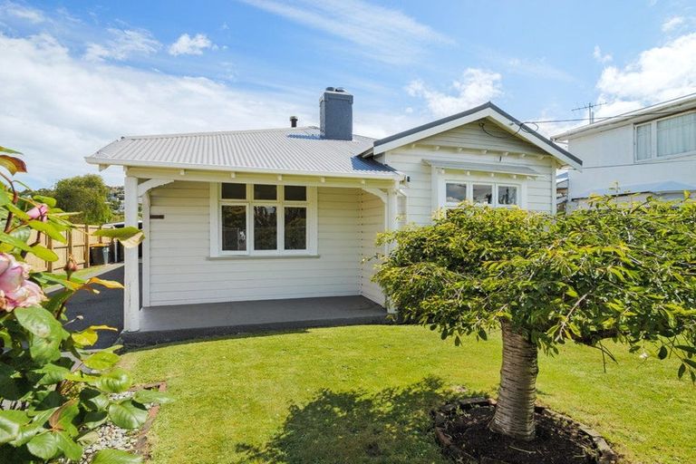 Photo of property in 206 Surrey Street, Saint Clair, Dunedin, 9012