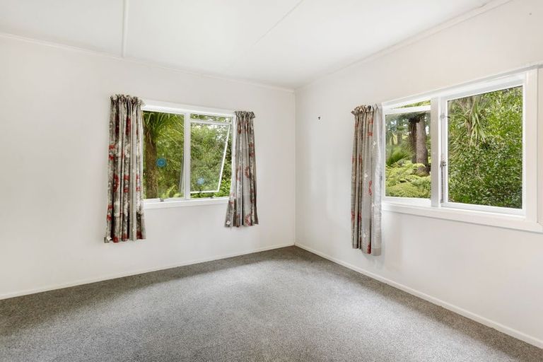 Photo of property in 37 Camp Road, Coroglen, Whitianga, 3591