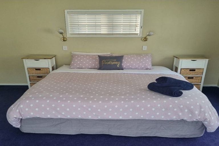 Photo of property in 32 The Terrace, Waihi Beach, 3611