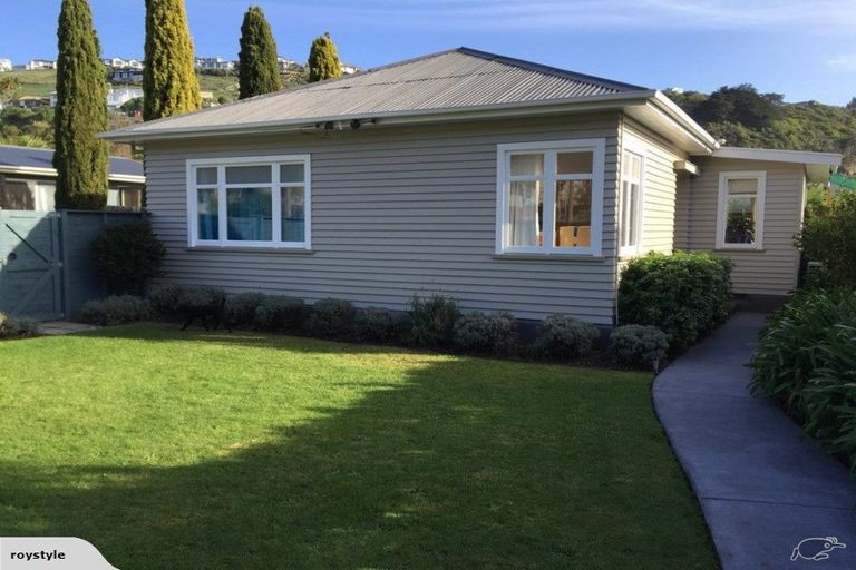 Photo of property in 18 Augusta Street, Redcliffs, Christchurch, 8081