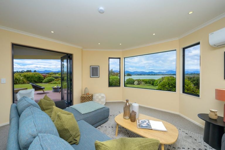 Photo of property in 6 Coutts Place, Mapua, 7005