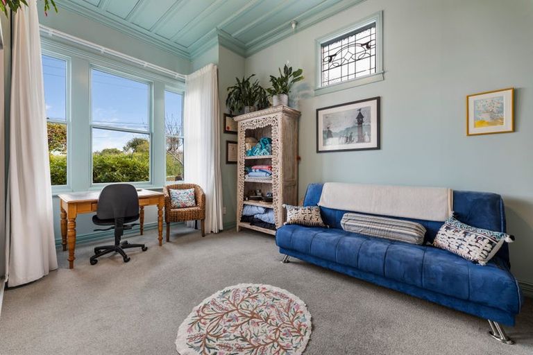 Photo of property in 172 Gladstone Road, Dalmore, Dunedin, 9010