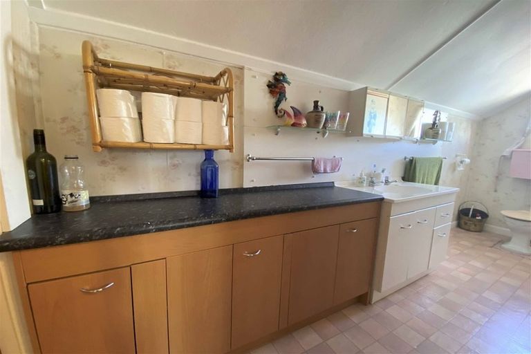 Photo of property in 40 Robertson Street, Richmond, Invercargill, 9810