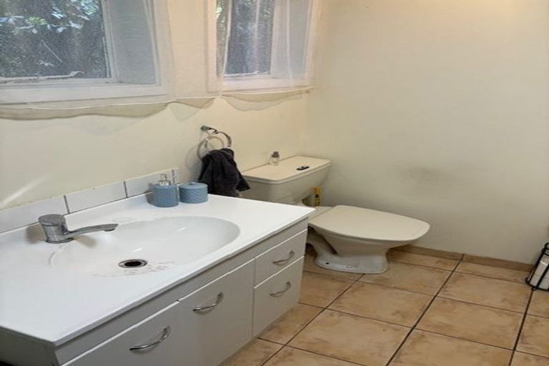 Photo of property in 16a Rossmore Terrace, Cashmere, Christchurch, 8022