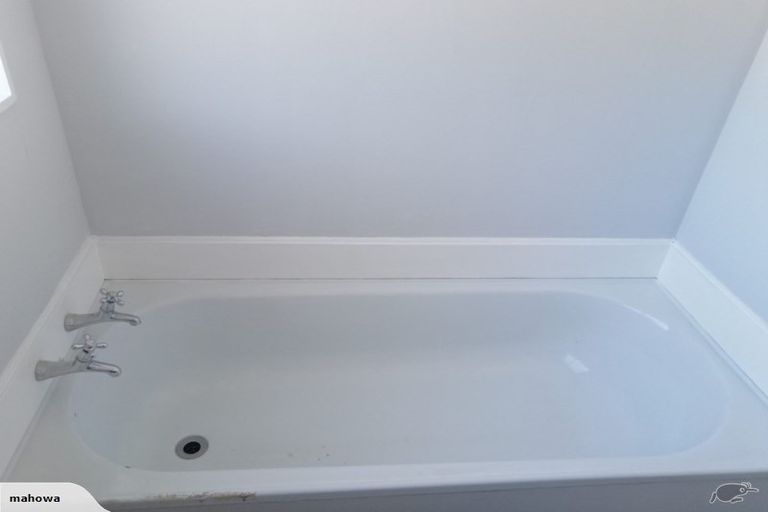 Photo of property in 99a Rata Street, Naenae, Lower Hutt, 5011