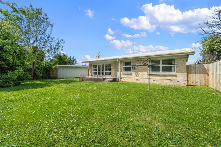 Photo of property in 18 Brocas Avenue, Hillcrest, Hamilton, 3216