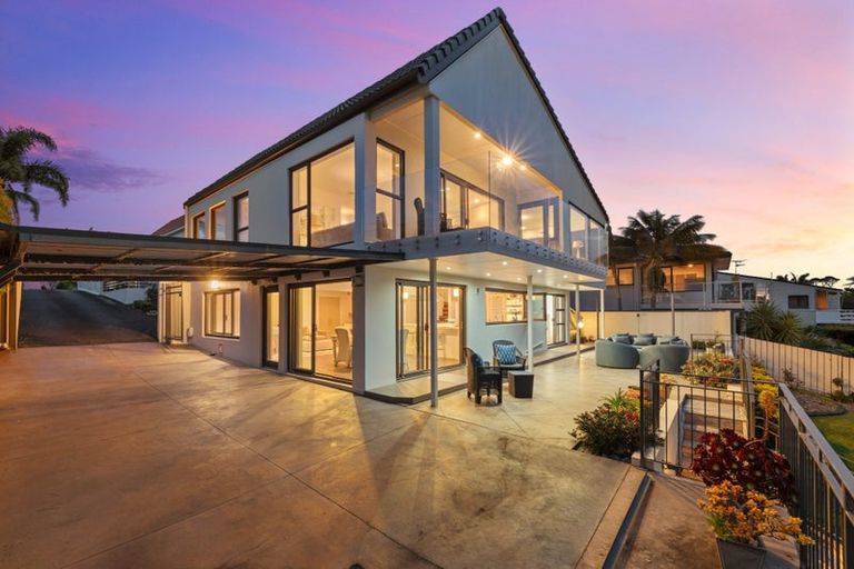 Photo of property in 2/10 Lilford Place, Half Moon Bay, Auckland, 2012