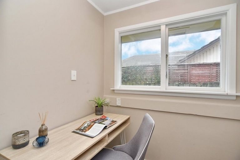 Photo of property in 29 Norrie Street, Redwood, Christchurch, 8051